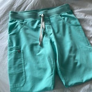 Fresh Aqua Figs Pant Size M